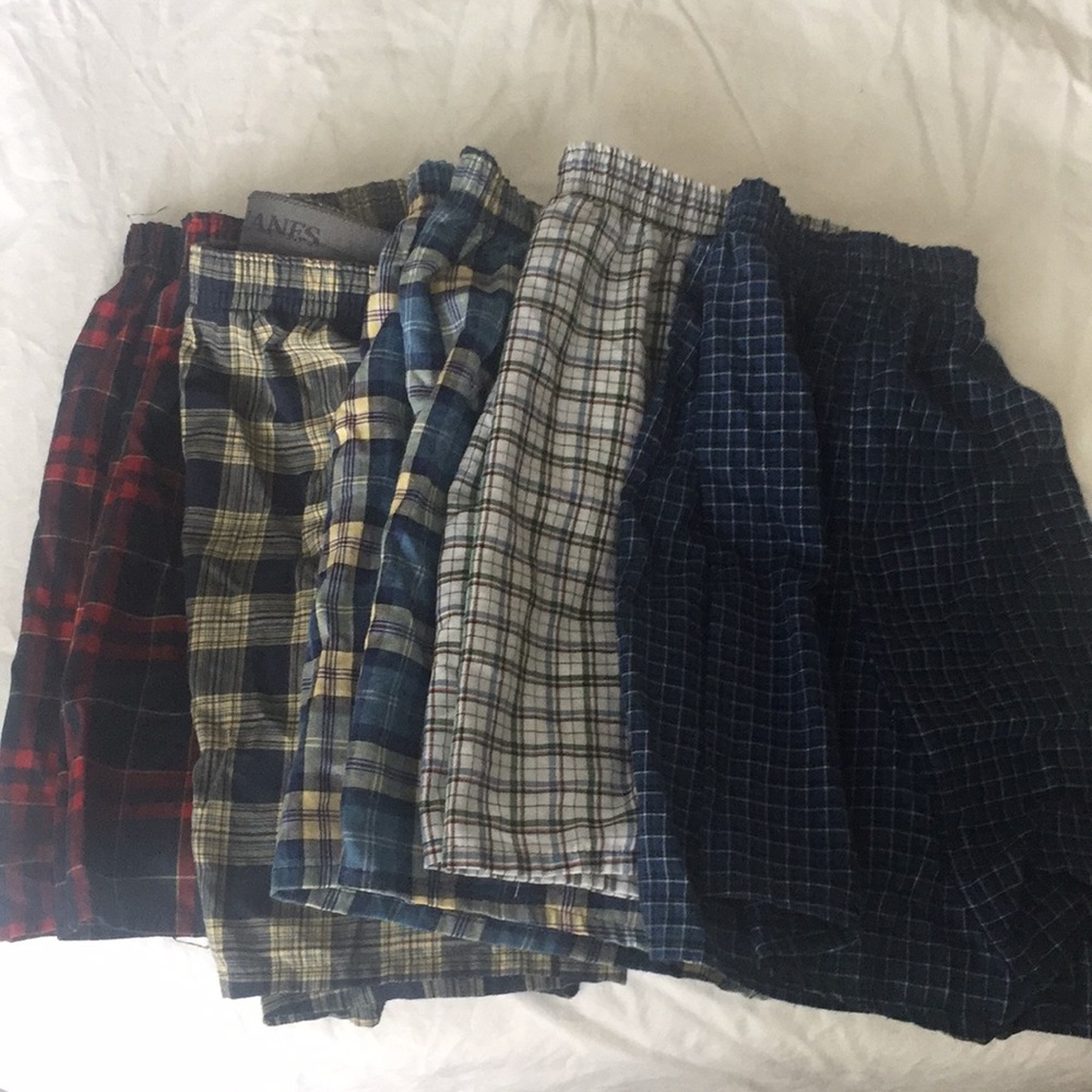Hanes boxers. Never worn. Too small.